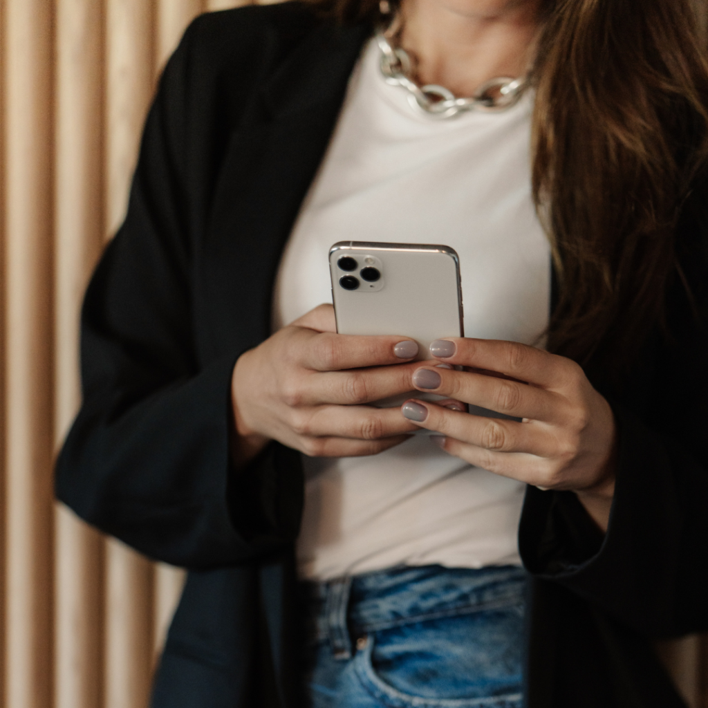 Patient speaking with a practitioner during a discovery call